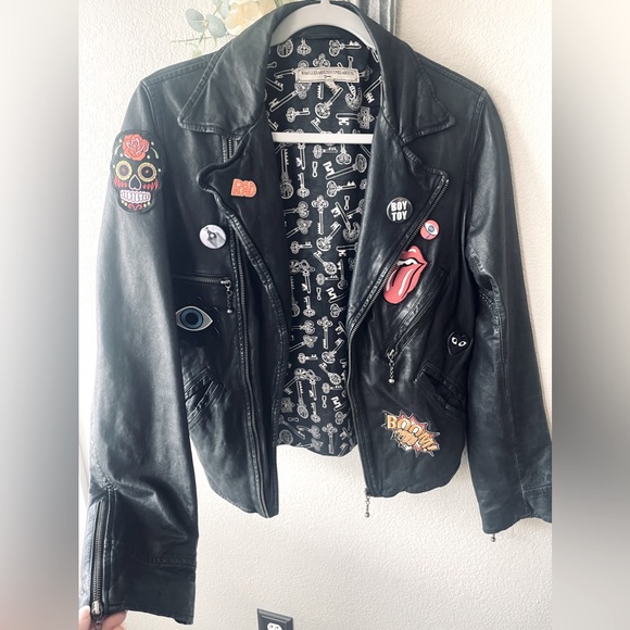 What goes around comes around black leather asymmetrical jacket - Picture 1 of 9